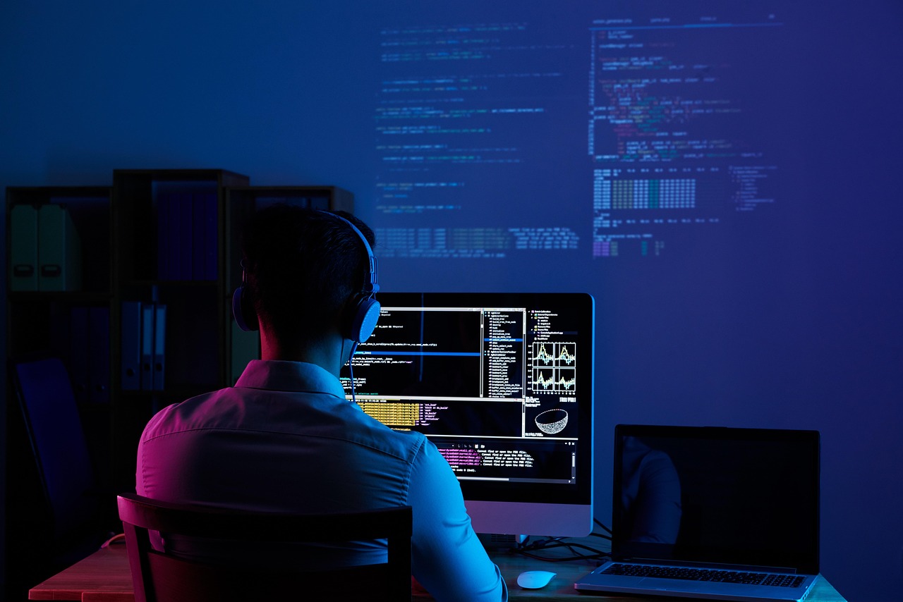 Developer debugging Chrome extension side panel scoping in VS Code